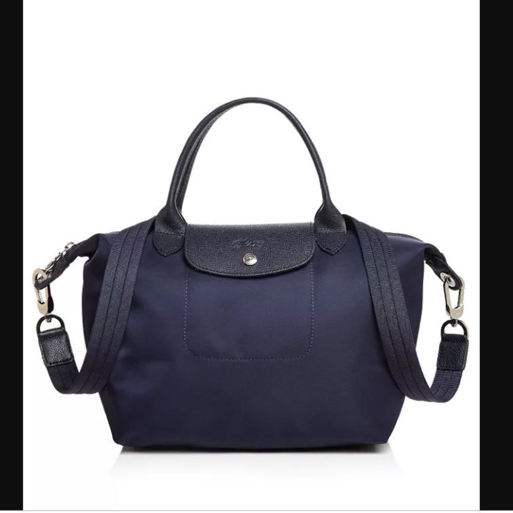 Longchamp Le Pliage Neo Medium Shoulder Bag